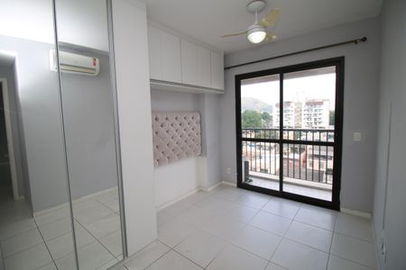 Apartamento à venda com 60m², 2 quartos e 1 vagaSuíte