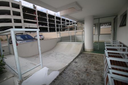 Apartamento à venda com 60m², 2 quartos e 1 vagaÁrea comum - Pista de Skate