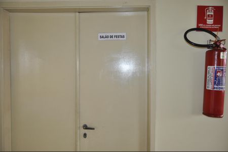 Apartamento à venda com 57m², 2 quartos e 1 vagaÁrea comum