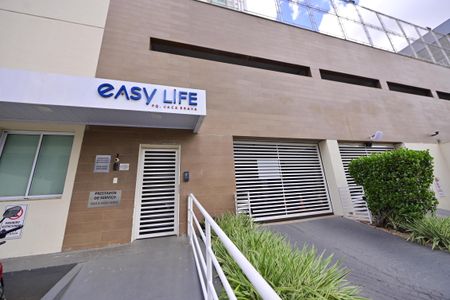 Apartamento para alugar com 56m², 2 quartos e 1 vaga Apartamento para alugar com 56m², 2 quartos e 1 vagaFachada