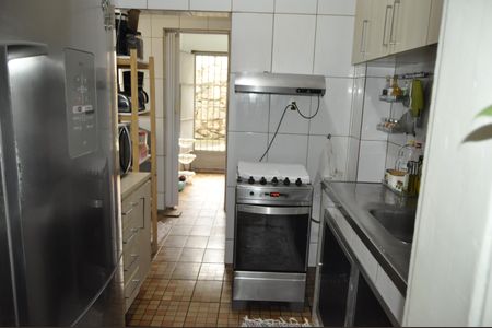 Apartamento à venda com 75m², 2 quartos e 2 vagasCozinha