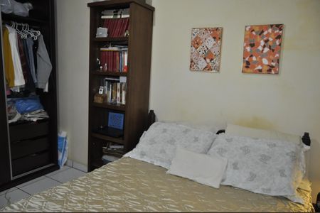 Apartamento à venda com 75m², 2 quartos e 2 vagasQuarto 1