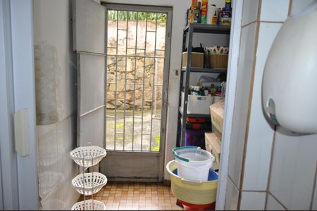 Apartamento à venda com 75m², 2 quartos e 2 vagasÁrea de Serviço