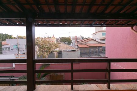 Casa para alugar com 360m², 4 quartos e 3 vagas Casa para alugar com 360m², 4 quartos e 3 vagasVaranda do Escritório