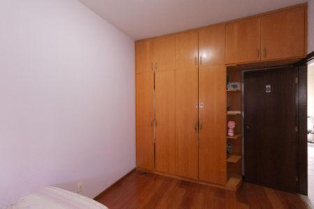 Casa para alugar com 360m², 4 quartos e 3 vagas Casa para alugar com 360m², 4 quartos e 3 vagasQuarto de Serviço