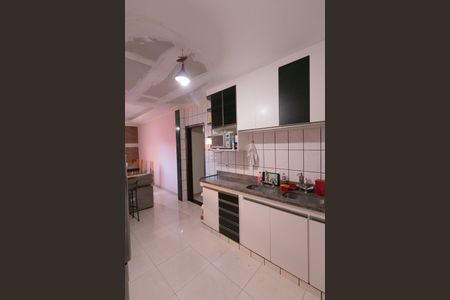 Casa para alugar com 360m², 4 quartos e 3 vagas Casa para alugar com 360m², 4 quartos e 3 vagasCozinha