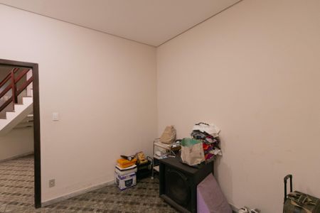 Casa para alugar com 360m², 4 quartos e 3 vagas Casa para alugar com 360m², 4 quartos e 3 vagasQuarto