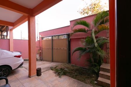 Casa para alugar com 360m², 4 quartos e 3 vagas Casa para alugar com 360m², 4 quartos e 3 vagasVista da Sala