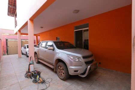 Casa para alugar com 360m², 4 quartos e 3 vagas Casa para alugar com 360m², 4 quartos e 3 vagasÁrea comum