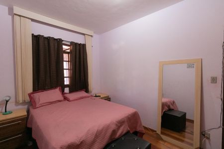 Casa para alugar com 360m², 4 quartos e 3 vagas Casa para alugar com 360m², 4 quartos e 3 vagasQuarto 4