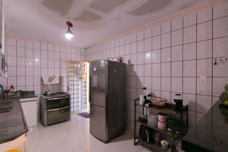 Casa para alugar com 360m², 4 quartos e 3 vagas Casa para alugar com 360m², 4 quartos e 3 vagasCozinha