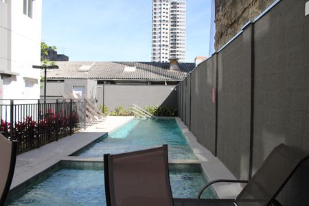 Apartamento para alugar com 36m², 2 quartos e sem vagaÁrea comum - Piscina