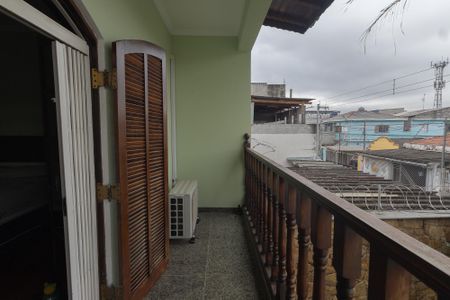 Casa à venda com 204m², 3 quartos e 4 vagasVaranda