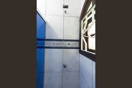 Casa à venda com 204m², 3 quartos e 4 vagasBanheiro Social