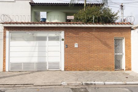 Casa à venda com 204m², 3 quartos e 4 vagasFachada