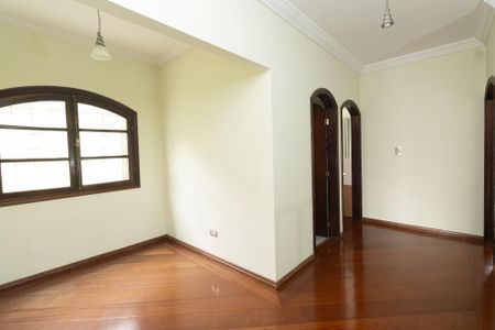 Casa à venda com 204m², 3 quartos e 4 vagasHall