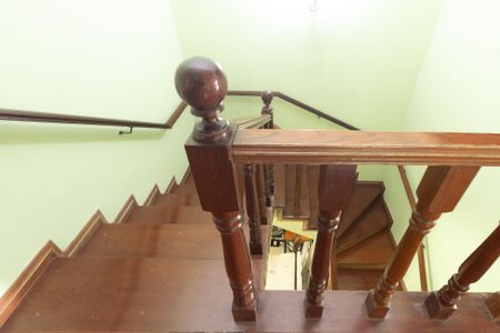 Casa à venda com 204m², 3 quartos e 4 vagasEscada