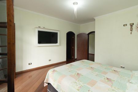 Casa à venda com 204m², 3 quartos e 4 vagasSuíte