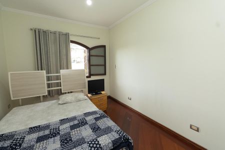 Casa à venda com 204m², 3 quartos e 4 vagasQuarto 2