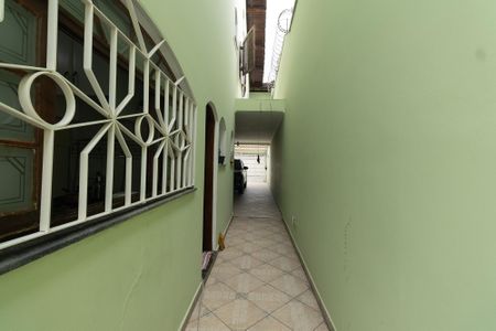 Casa à venda com 204m², 3 quartos e 4 vagasCorredor