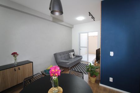 Apartamento para alugar com 77m², 2 quartos e 1 vagaSala