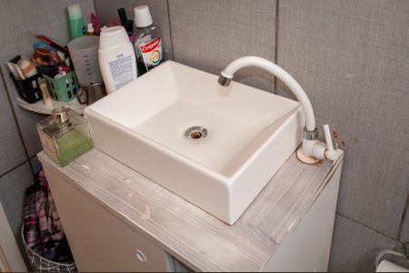 Apartamento à venda com 58m², 2 quartos e sem vagaBanheiro