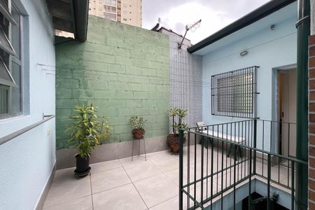 Casa à venda com 150m², 2 quartos e sem vagaQuintal