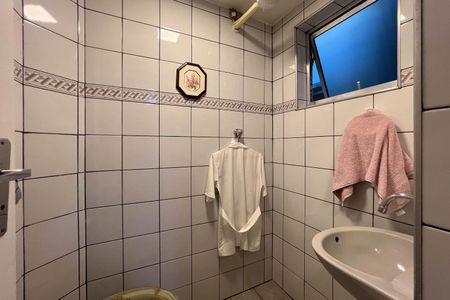 Casa à venda com 150m², 2 quartos e sem vagaLavabo