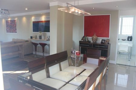 Apartamento à venda com 160m², 3 quartos e 2 vagas