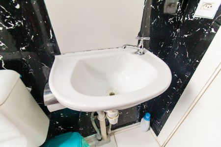 Apartamento para alugar com 42m², 2 quartos e sem vaga Apartamento para alugar com 42m², 2 quartos e sem vagaBanheiro