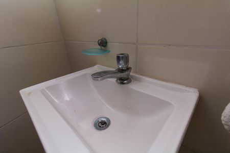 Casa para alugar com 68m², 1 quarto e sem vagaBanheiro