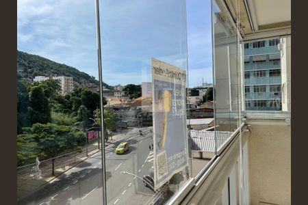 Apartamento à venda com 79m², 3 quartos e 1 vagaPlaquinha