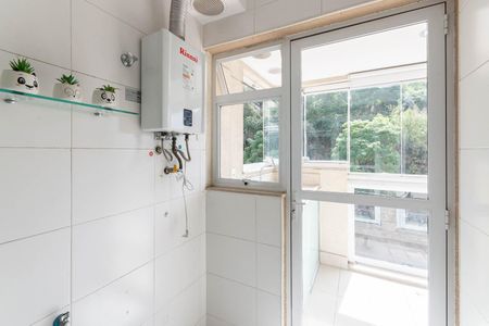 Apartamento à venda com 79m², 3 quartos e 1 vagaÁrea de Serviço