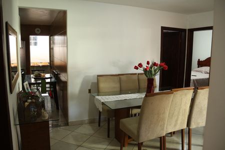 Casa à venda com 130m², 3 quartos e 2 vagasCozinha