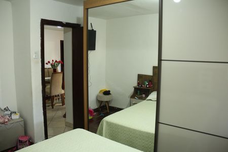 Casa à venda com 130m², 3 quartos e 2 vagasQuarto 2