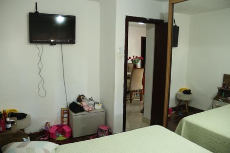 Casa à venda com 130m², 3 quartos e 2 vagasQuarto 1