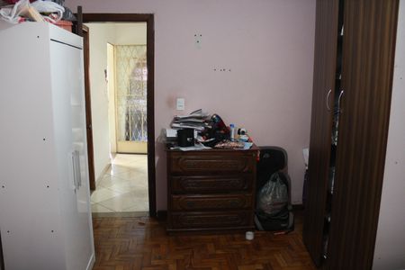 Casa à venda com 130m², 3 quartos e 2 vagasQuarto 3