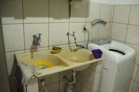 Casa à venda com 130m², 3 quartos e 2 vagasÁrea de Serviço