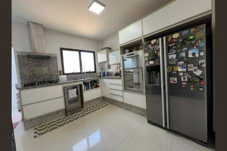 Casa à venda com 180m², 5 quartos e 2 vagasFoto 12