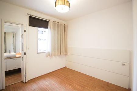 Apartamento para alugar com 87m², 2 quartos e 2 vagasSuíte
