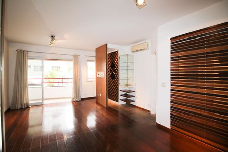 Apartamento para alugar com 87m², 2 quartos e 2 vagasSala
