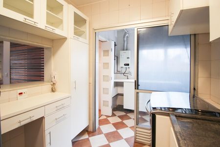 Apartamento para alugar com 87m², 2 quartos e 2 vagasCozinha