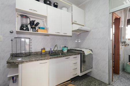 Apartamento à venda com 77m², 2 quartos e 2 vagasCozinha