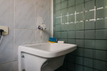 Apartamento à venda com 77m², 2 quartos e 2 vagasÁrea de Serviço