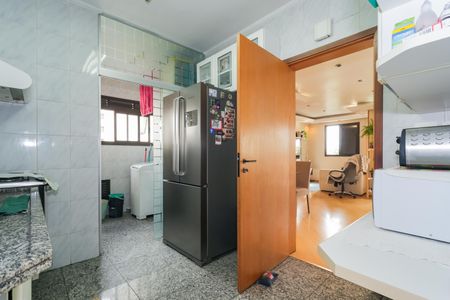 Apartamento à venda com 77m², 2 quartos e 2 vagasCozinha