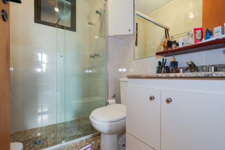 Apartamento à venda com 77m², 2 quartos e 2 vagasBanheiro