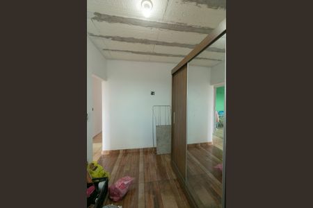 Casa à venda com 200m², 5 quartos e sem vaga Casa à venda com 200m², 5 quartos e sem vagaQuarto 3