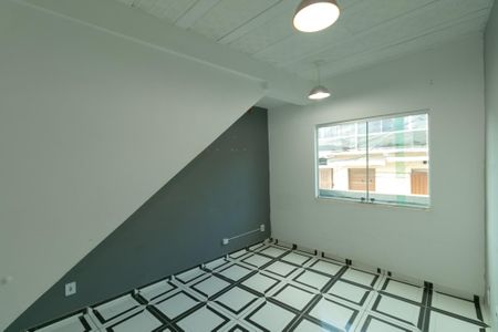 Casa à venda com 200m², 5 quartos e sem vaga Casa à venda com 200m², 5 quartos e sem vagaQuarto 5