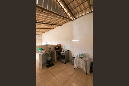 Casa à venda com 200m², 5 quartos e sem vaga Casa à venda com 200m², 5 quartos e sem vagaCozinha