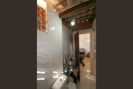 Casa à venda com 200m², 5 quartos e sem vaga Casa à venda com 200m², 5 quartos e sem vagaCorredor